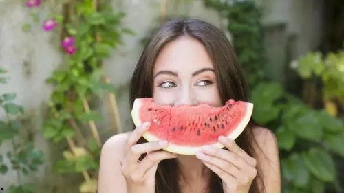 吃瓜星娱乐90后宝妈,娱乐八卦中的温馨生活